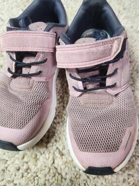 On Cloud Play Kids 11.5 Running Shoes Sneakers